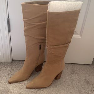 BRAND NEW! Vince Camuto Leather Boot